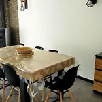 L'r Du Roc : Duplex 4* Avec Terrasse Et Garage - Fr-1-858-7 *