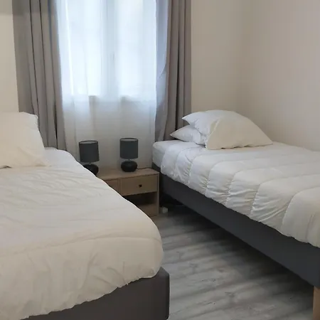 L'r Du Roc : Duplex 4* Avec Terrasse Et Garage - Fr-1-858-7