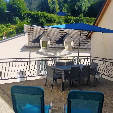 Lejlighed L'r Du Roc : Duplex 4* Avec Terrasse Et Garage - Fr-1-858-7 *