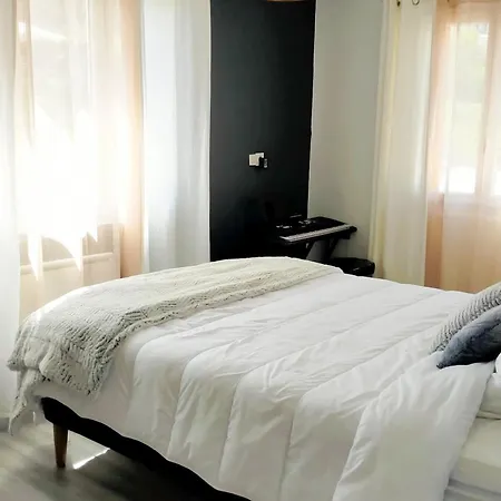 L'r Du Roc : Duplex 4* Avec Terrasse Et Garage - Fr-1-858-7 *