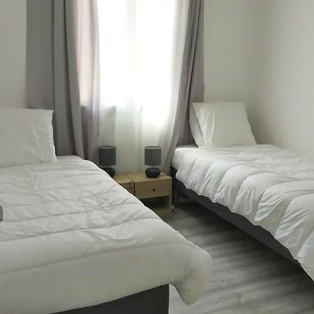 L'r Du Roc : Duplex 4* Avec Terrasse Et Garage - Fr-1-858-7